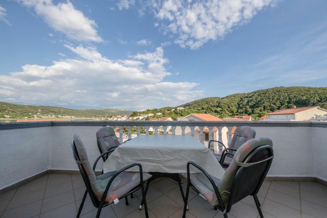 Apartmani Sanjin Tariba Supetarska Draga Eksteriør billede
