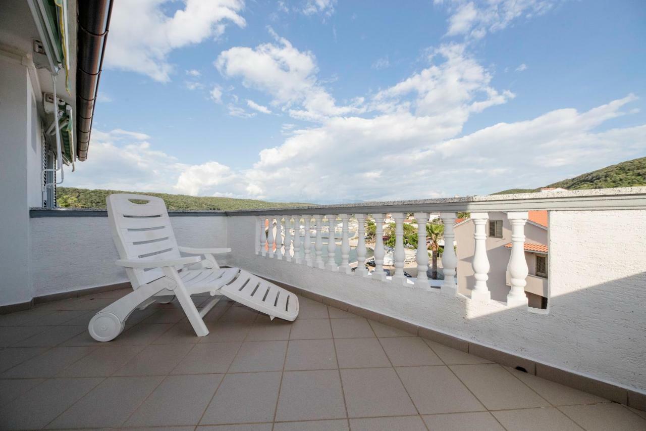Apartmani Sanjin Tariba Supetarska Draga Eksteriør billede