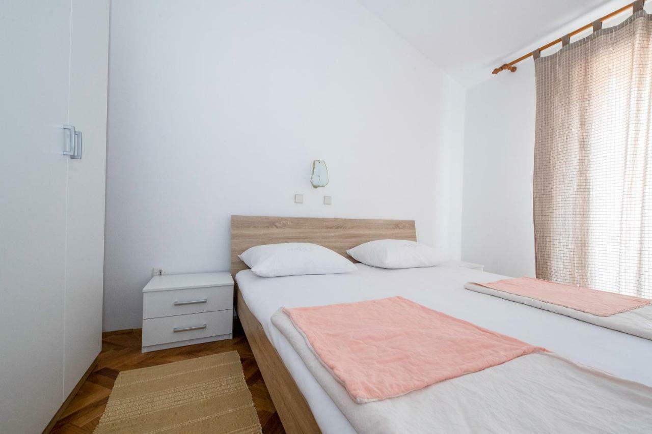 Apartmani Sanjin Tariba Supetarska Draga Eksteriør billede