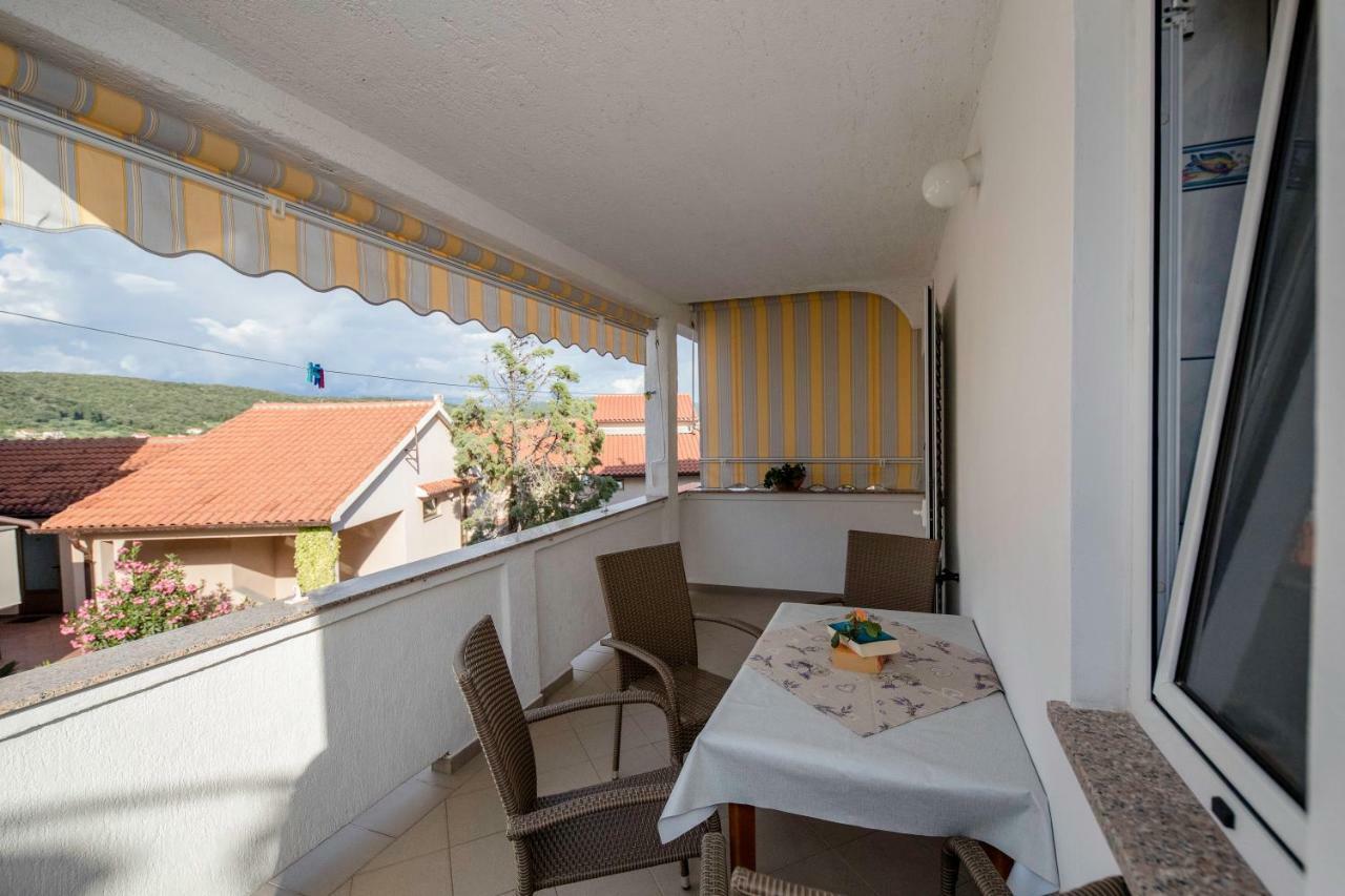 Apartmani Sanjin Tariba Supetarska Draga Eksteriør billede